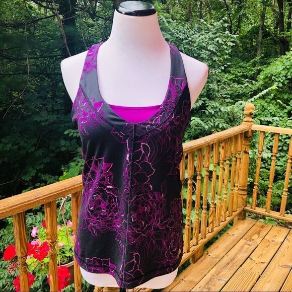 The North Face Vapor Wick Athletic Tank - Picture 1 of 12